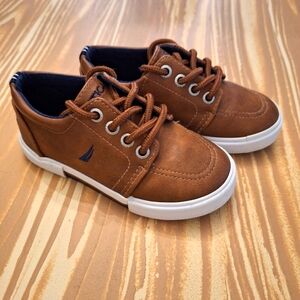 Nautica boy's shoes